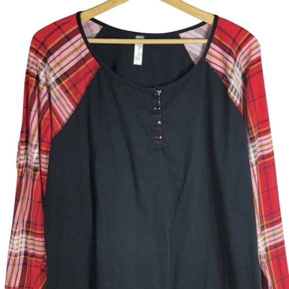 Cacique Plaid Pajamas Red Black SZ 18 20 2 PCS Pants Pullover Long Sleeve Henley - Picture 3 of 12